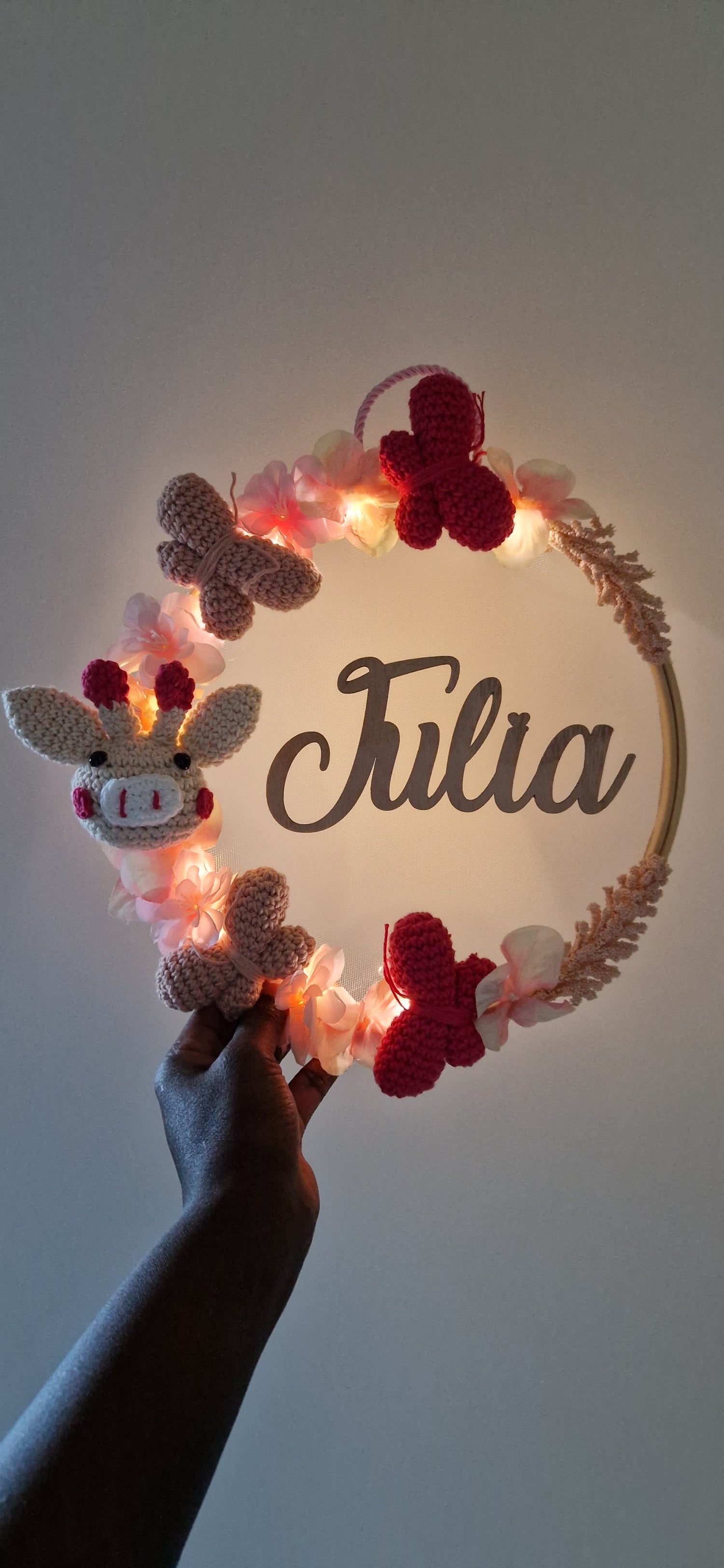 TALYA - COURONNE PERSONNALISÉ CROCHET CHAMBRE BÉBÉ - GIRAFE 